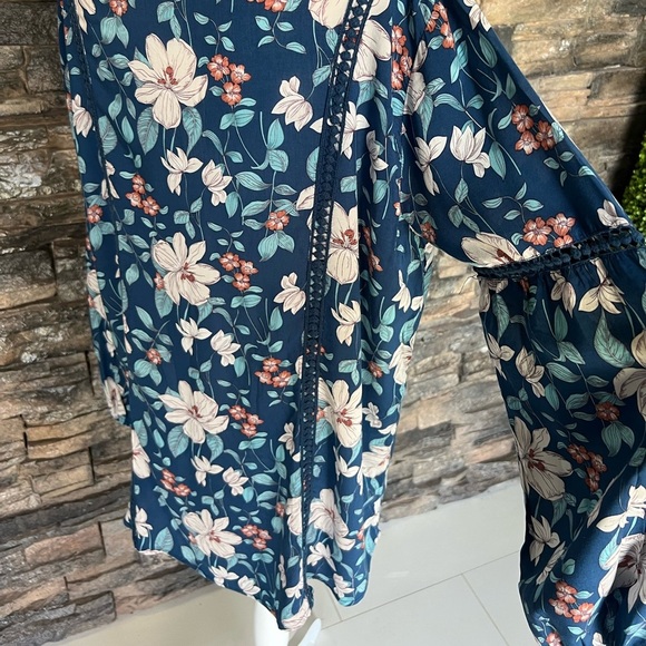Cupio Blue Floral Relaxed Tunic - Picture 6 of 14